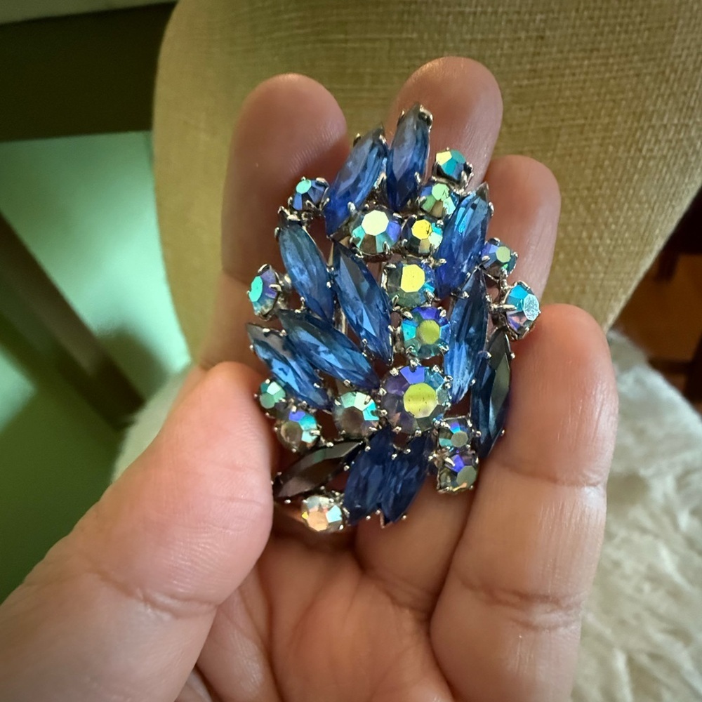 Elegant Blue Aurora Borealis Crystal Brooch